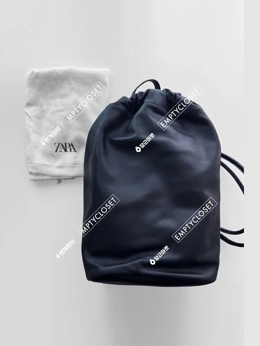 ZARA x Javier S Medina  캡슐컬렉션 가죽백팩 슬링백